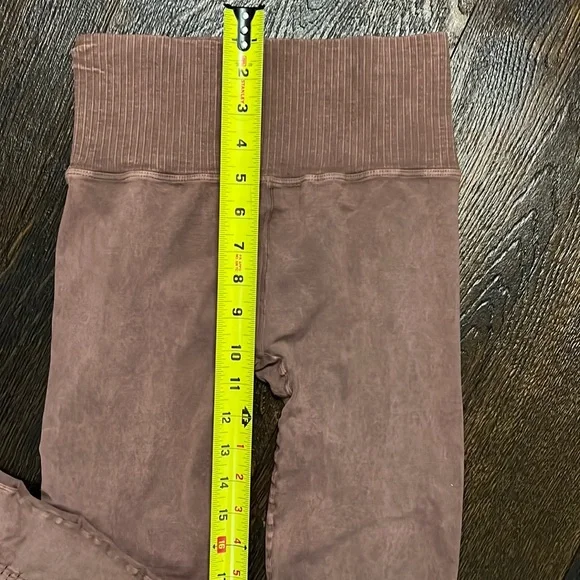 FP Movement Happiness High-Rise 7/8 Length Good Karma Leggings in Nutmeg M/L - Picture 4 of 14